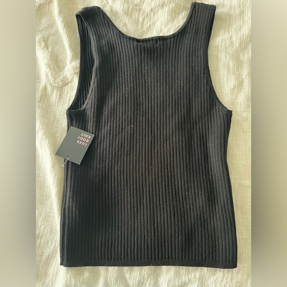 Avec Les Filles | Size M Black Sweetheart Ribbed Sweater Tank - Picture 5 of 5